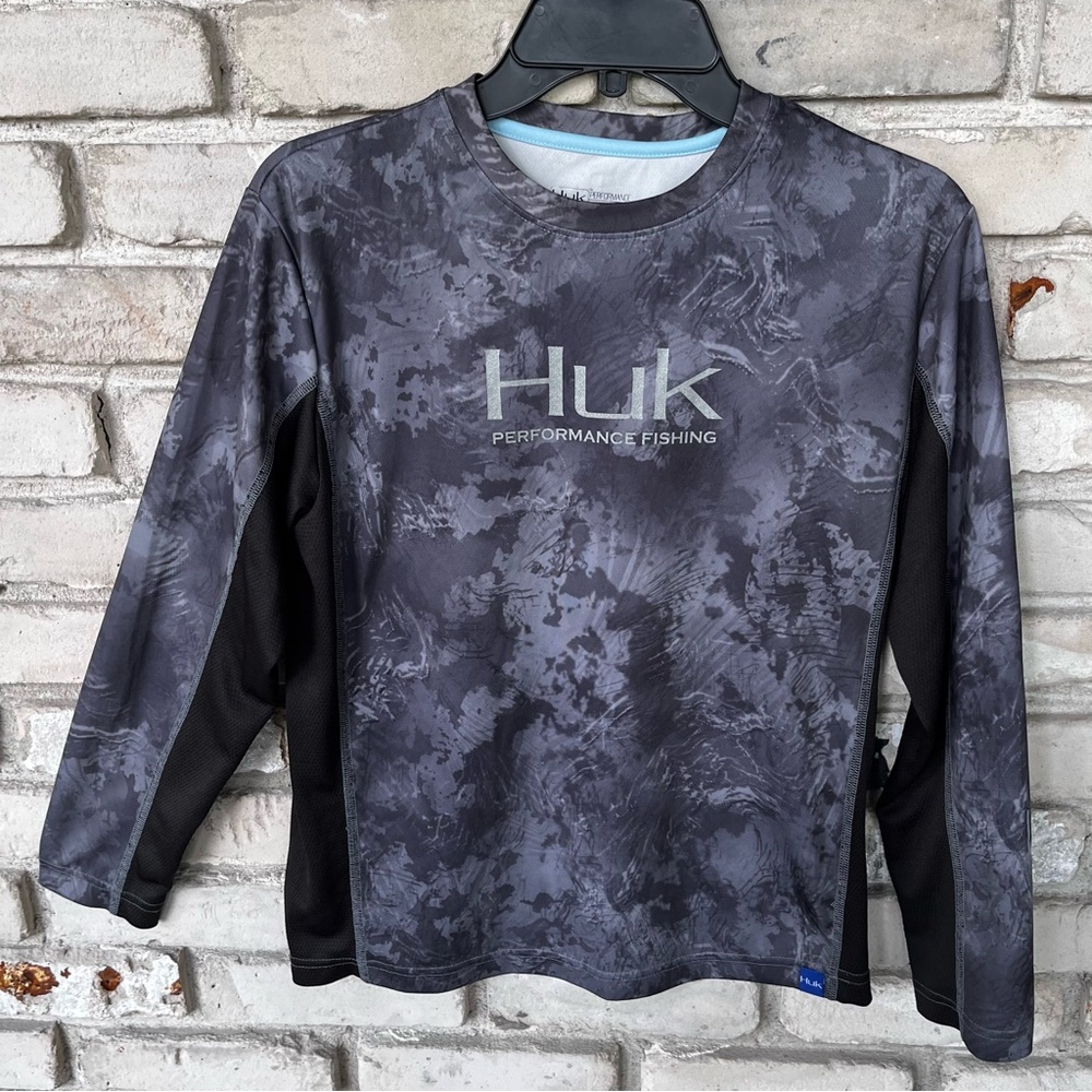 Huk Gray and Black kids Performance fishing Shirt